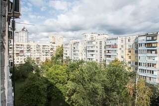 Апартаменты Comfortable Apartment on the River Bank Киев Улучшенные апартаменты-23